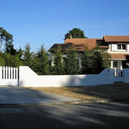 House Sur Mer - A 5m0 D'arcachon - D'architecte Avec Piscine En Lisiere De Foret Et A 600m De La Plage Villa *